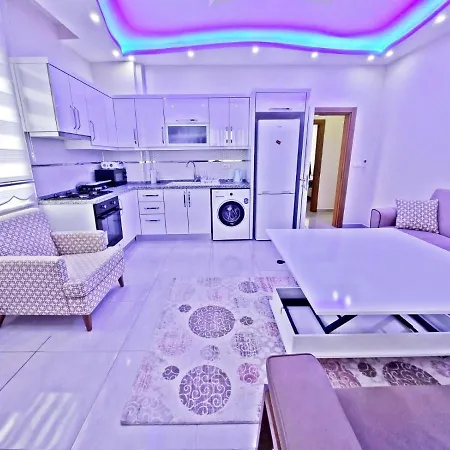 Apartment Polat Sun - Modern 2 Bedroom Aparment, Didim, Altinkum *